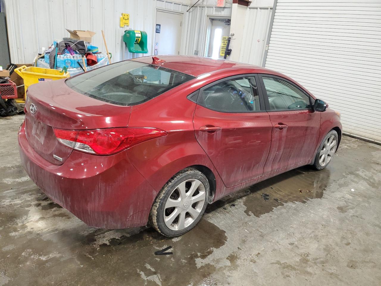 2013 Hyundai Elantra - Image 3