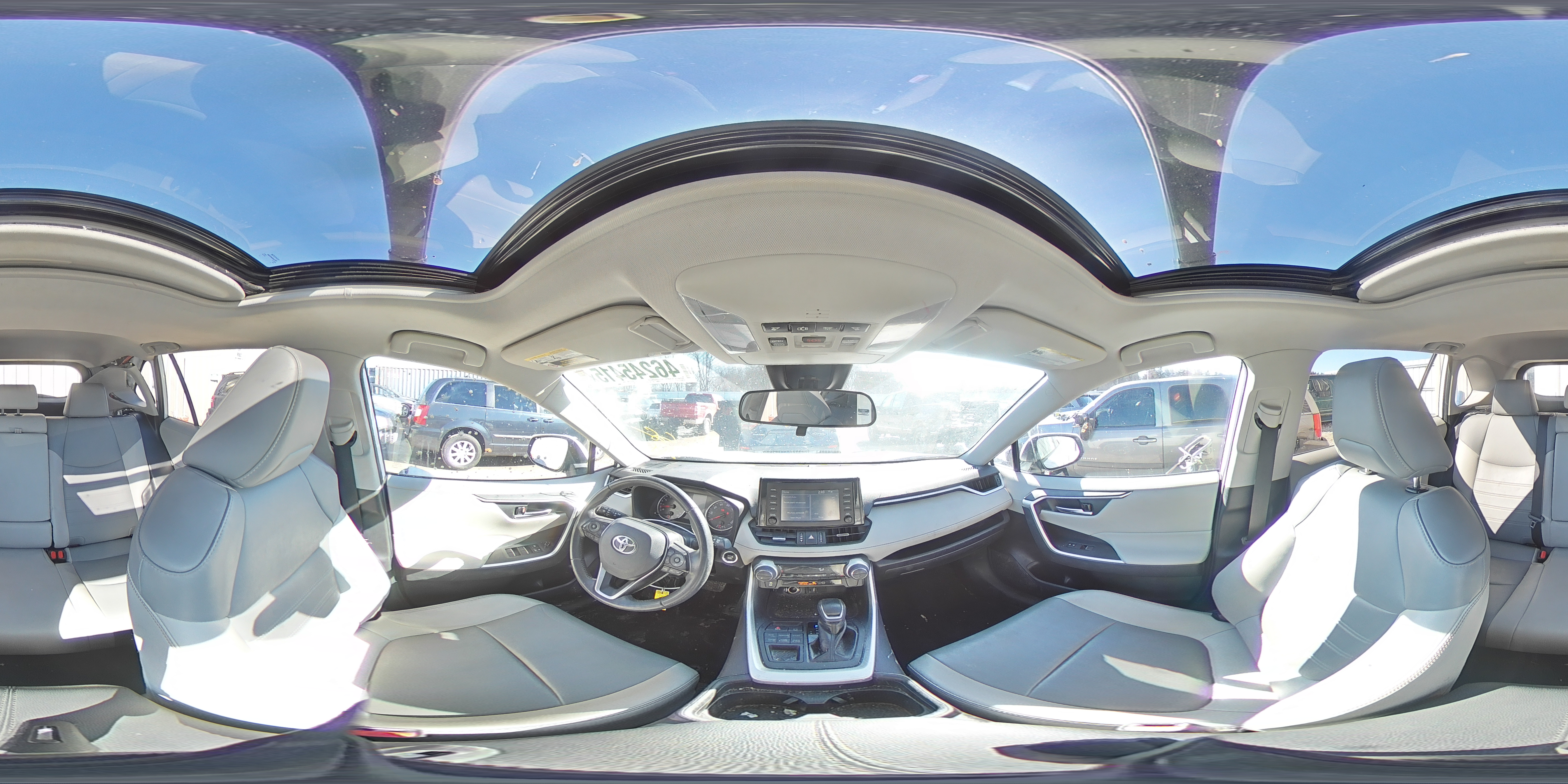 2019 Toyota RAV 4 - Image 15