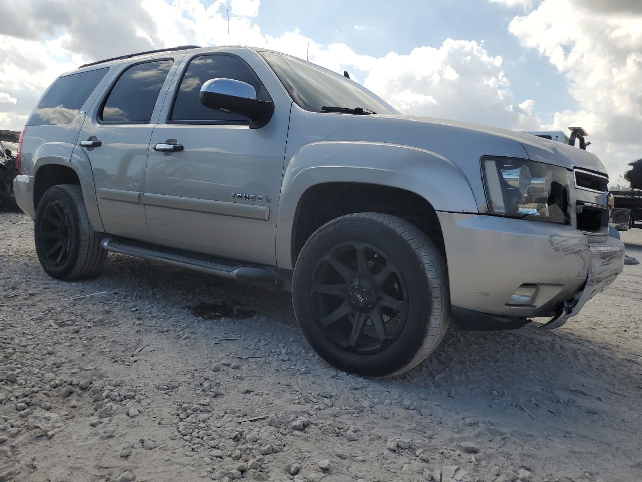 2008 Chevrolet Tahoe - Image 4