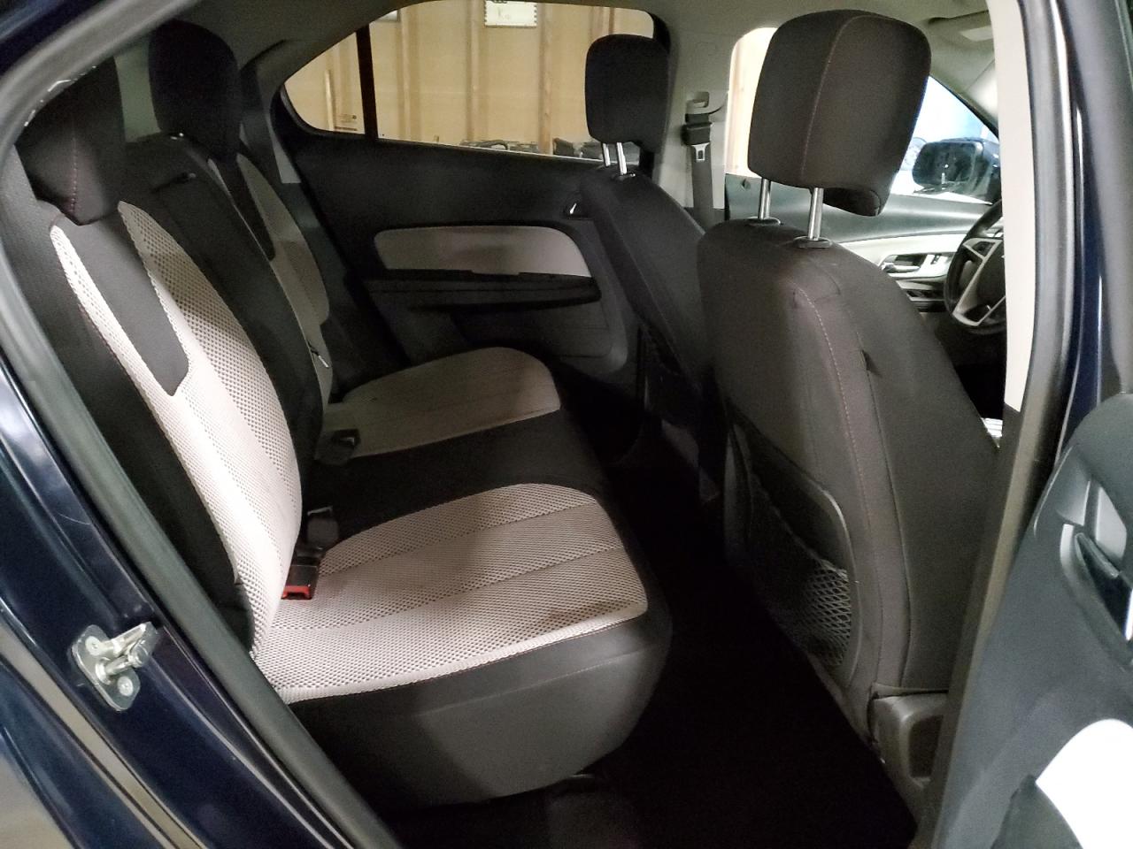 2016 Chevrolet Equinox - Image 11