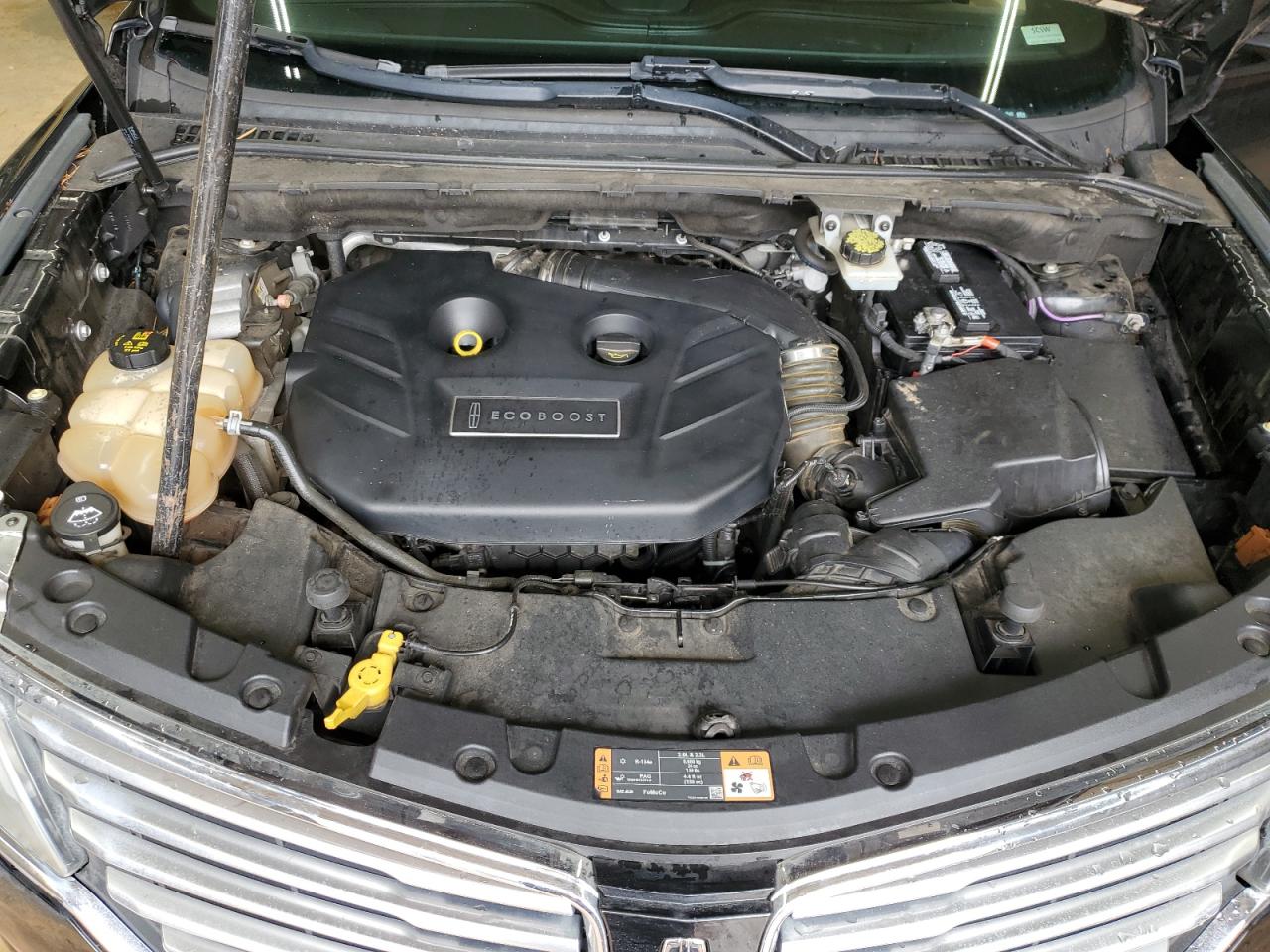 2015 Lincoln MKZ - Image 12