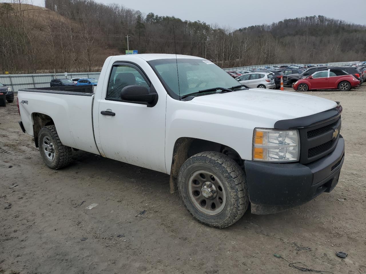 2011 Chevrolet Silverado - Image 4
