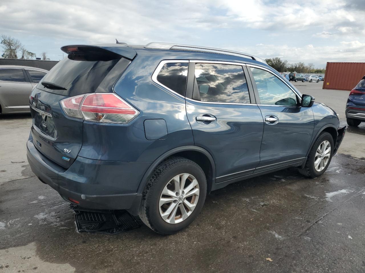 2014 Nissan Rogue - Image 3