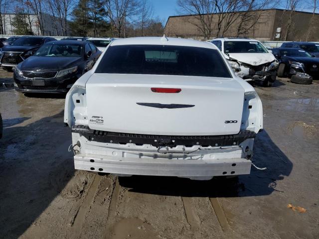  CHRYSLER 300 2022 Biały