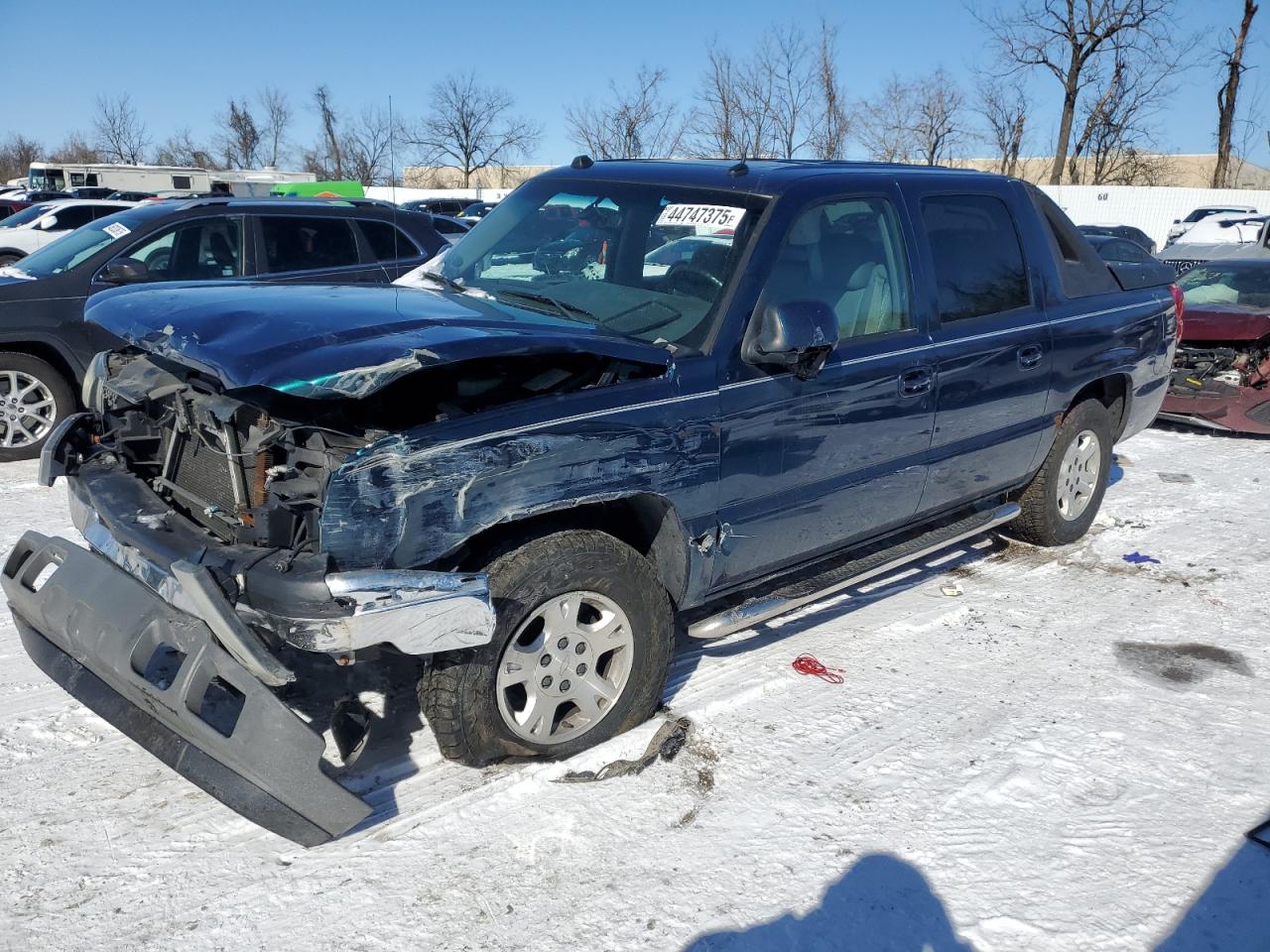 2005 Chevrolet Avalanche K1500 for Sale in Bridgeton, MO - Front End