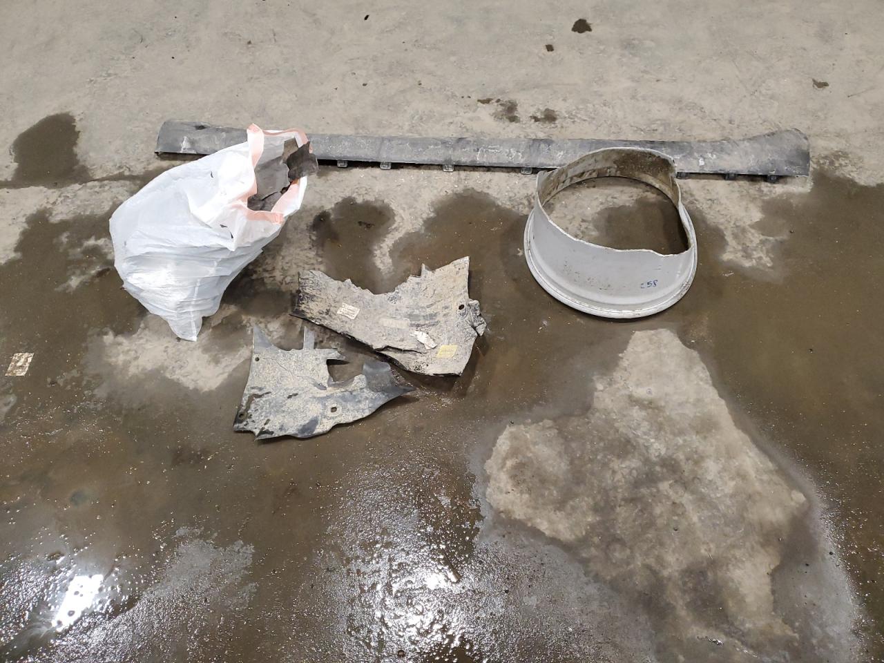 2022 Tesla Model Y VIN: 7SAYGDEE6NF36649 Lot: 42902785