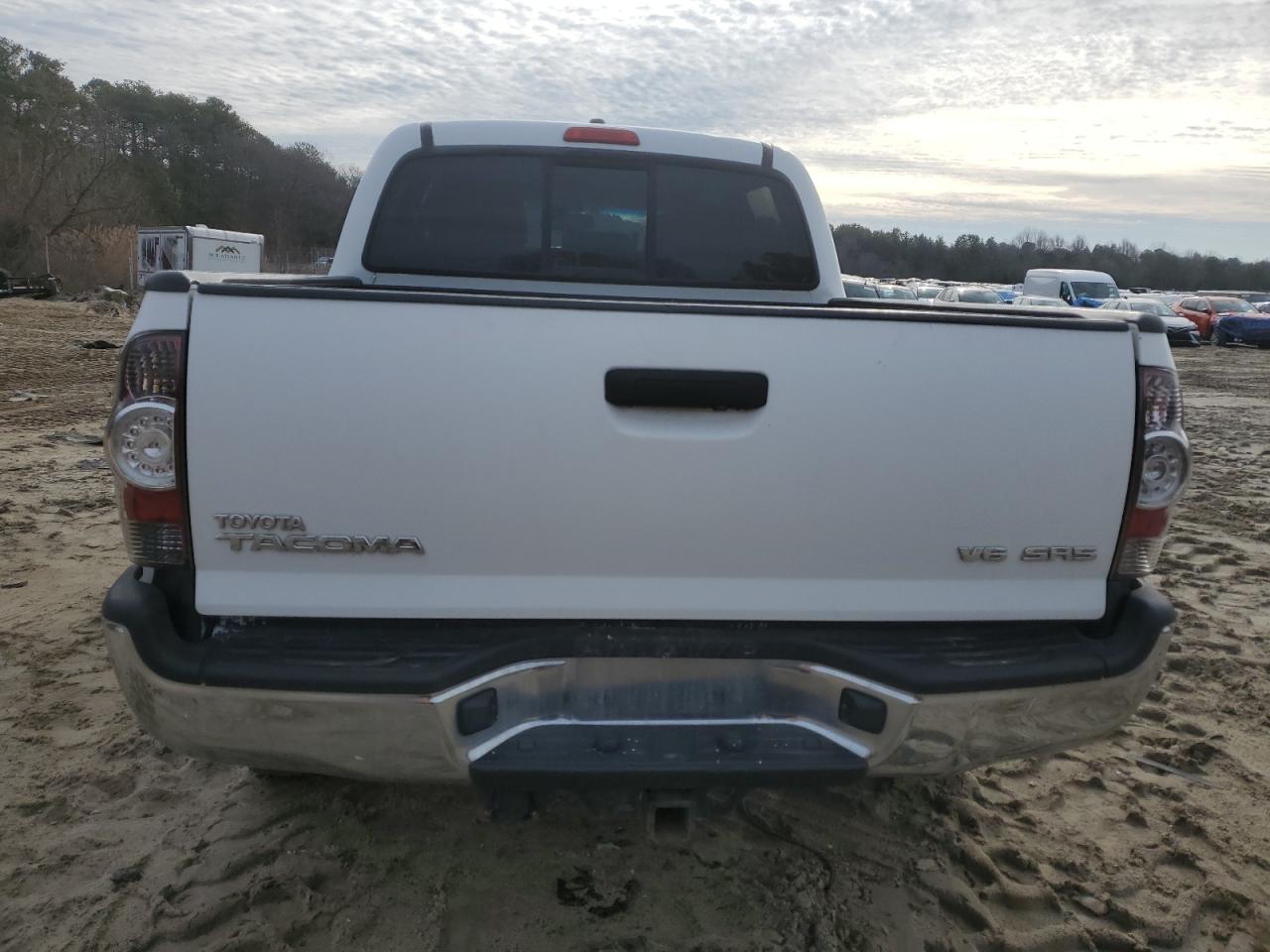 2011 Toyota Tacoma - Image 6