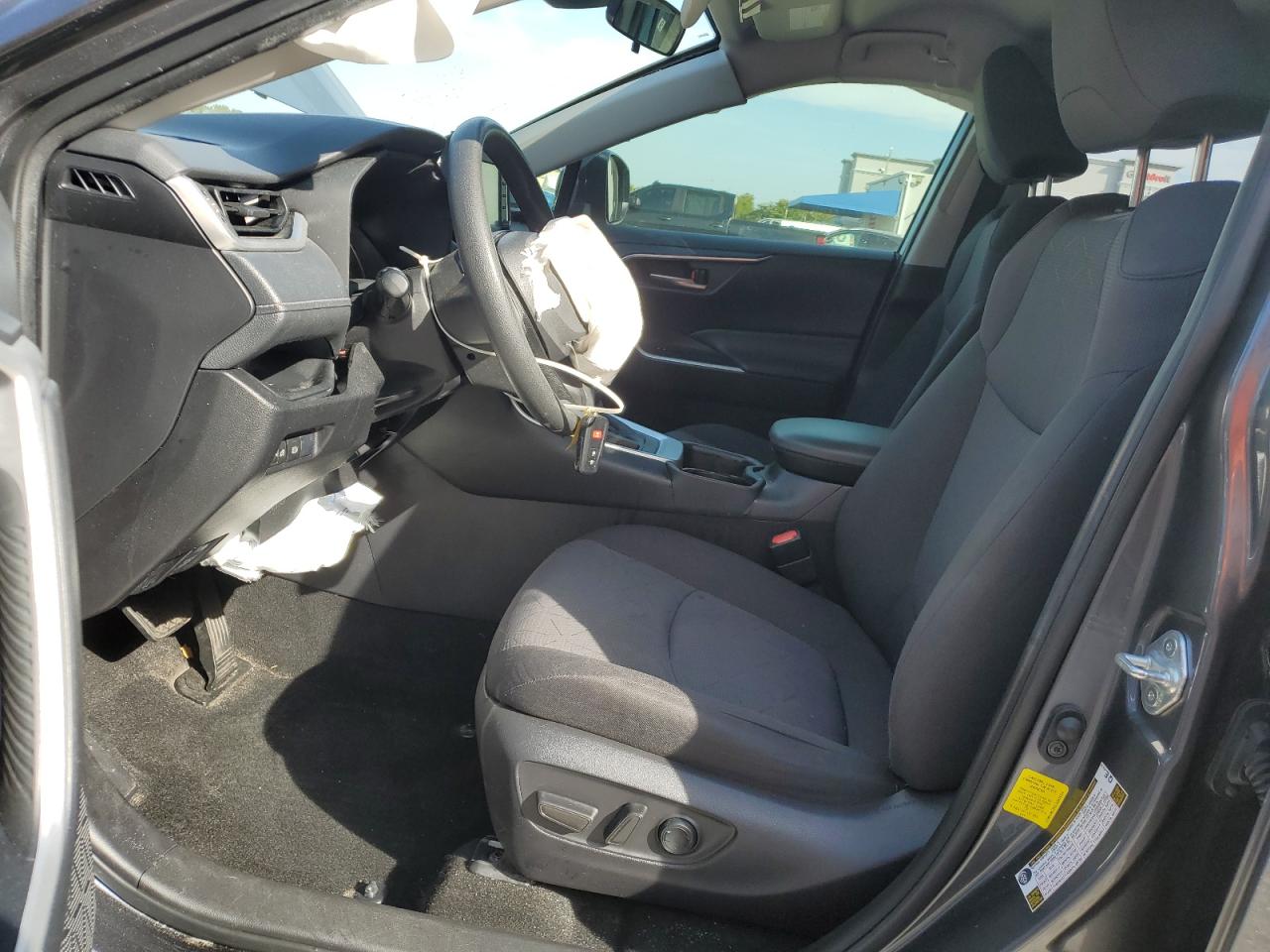 2020 Toyota RAV 4 - Image 7