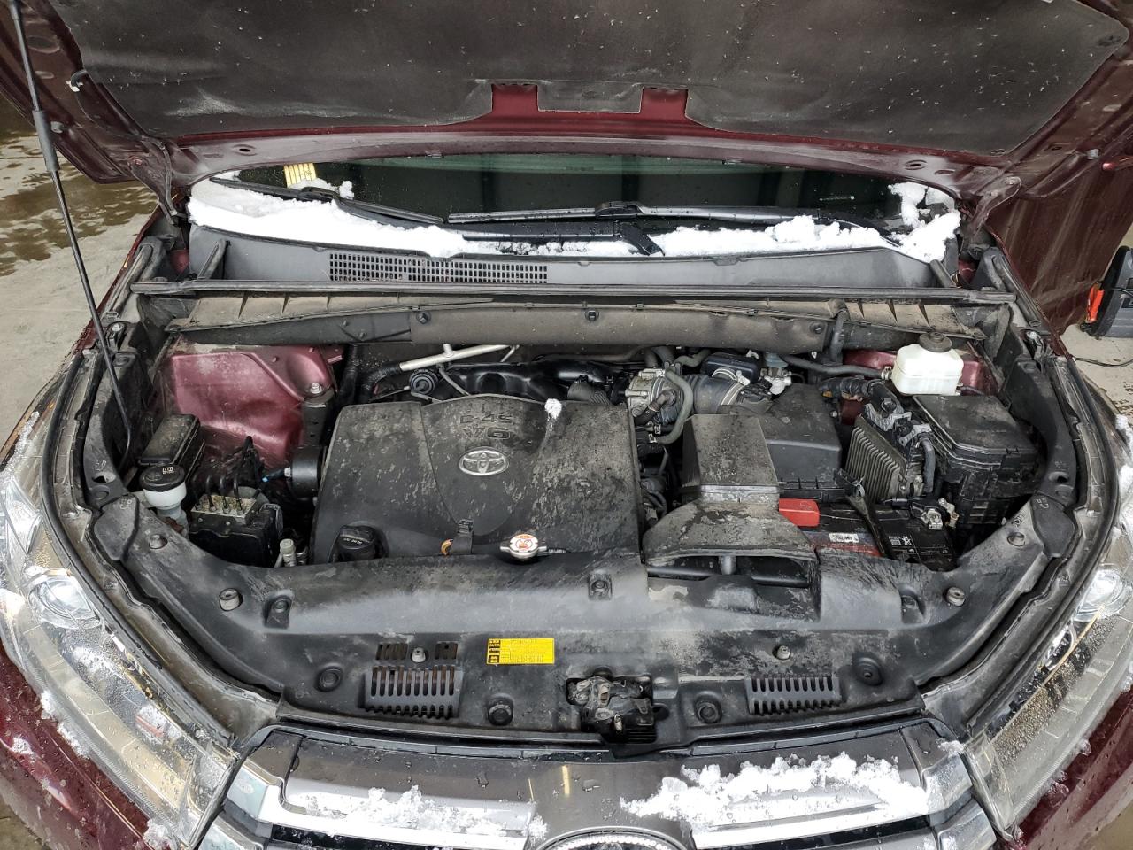 2019 Toyota Highlander - Image 13
