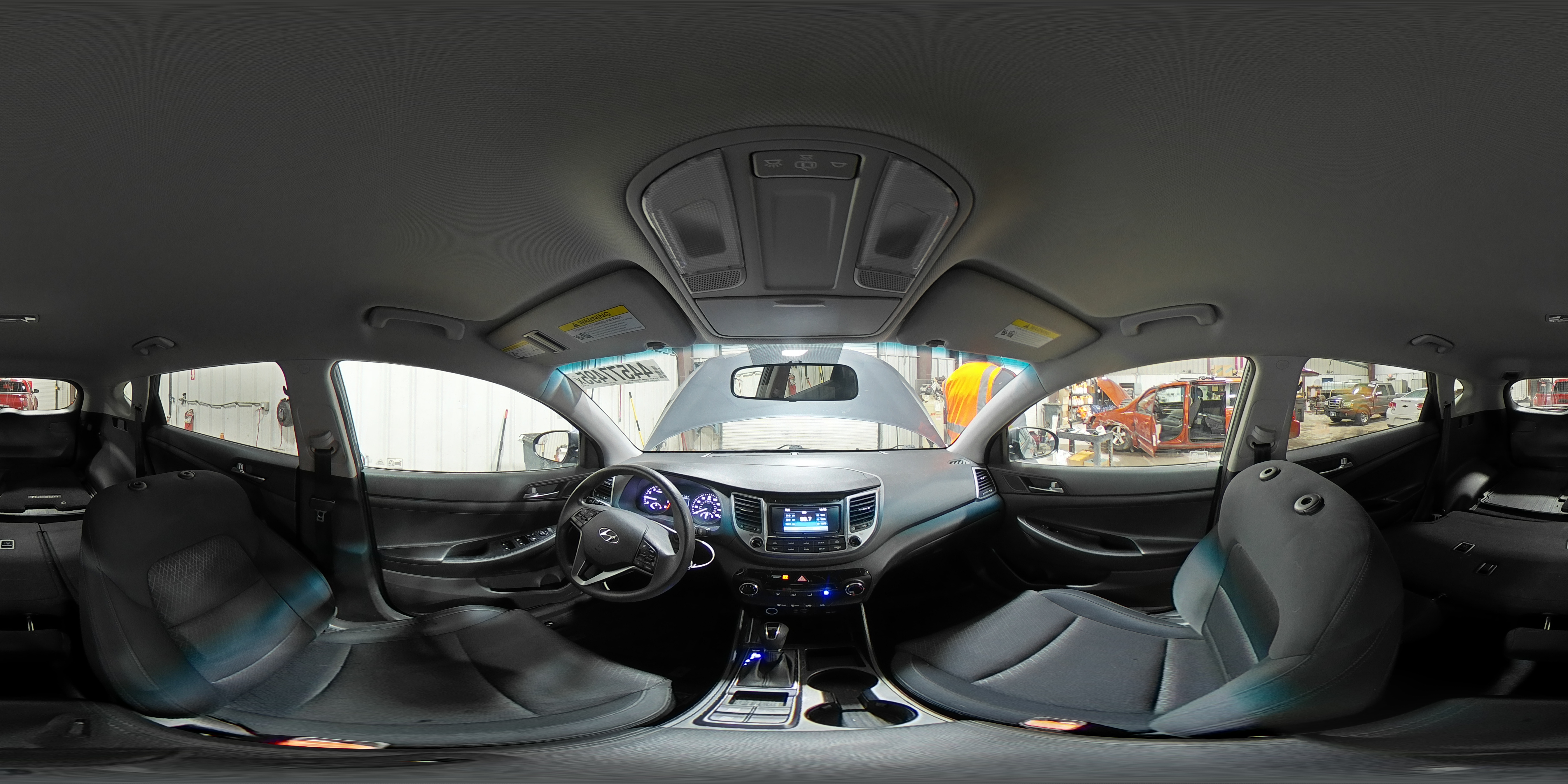 2017 Hyundai Tucson - Image 16
