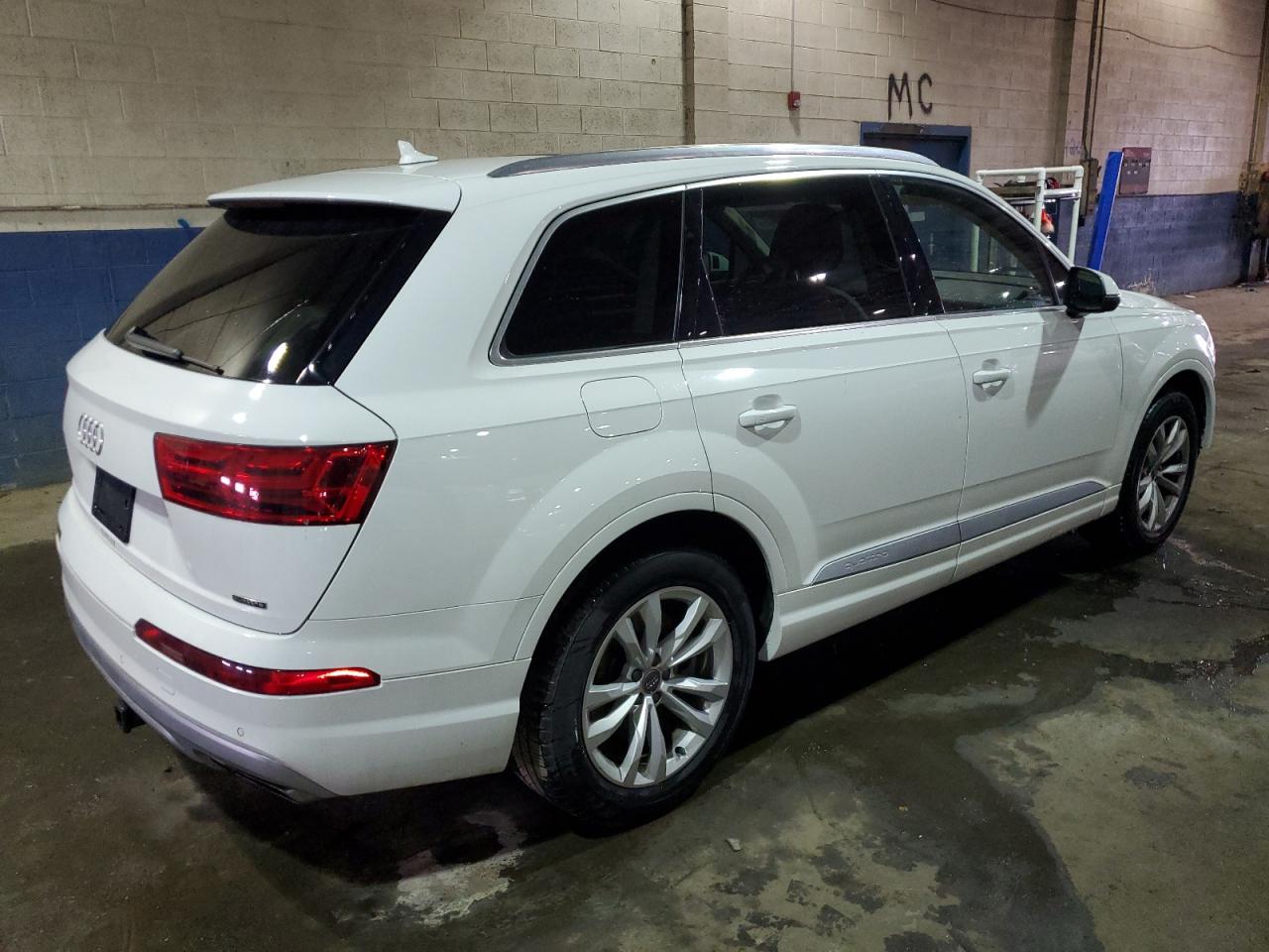 2019 Audi Q7 - Image 3