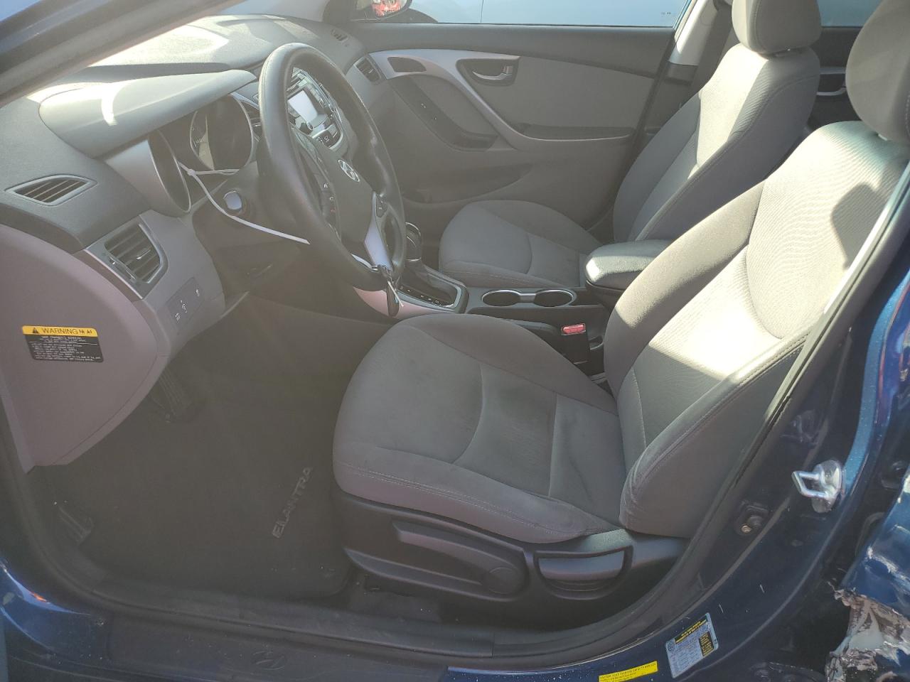 2014 Hyundai Elantra - Image 7