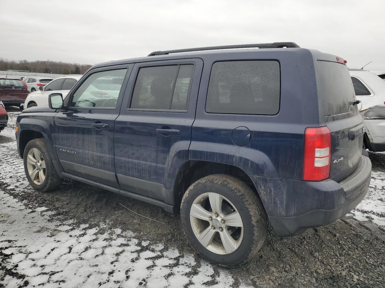 2012 Jeep Liberty (Patriot) - Image 2