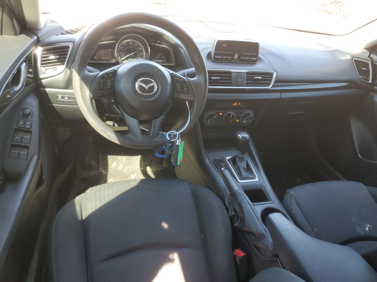 2014 Mazda 3 - Image 8