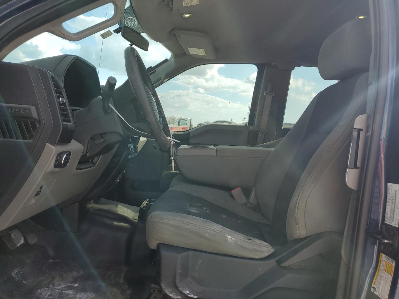 2015 Ford F-150 - Image 7