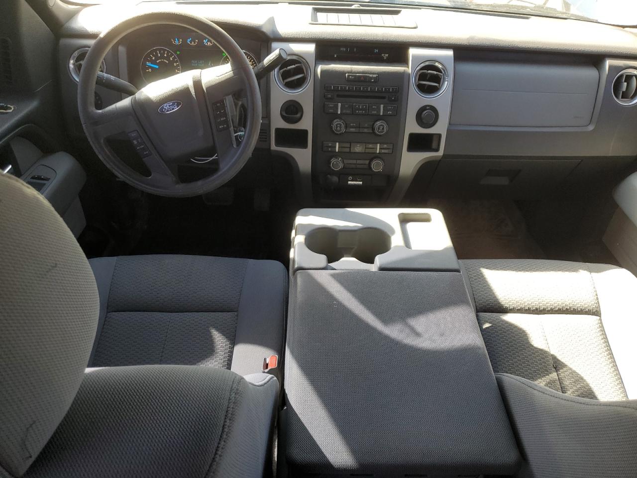 2013 Ford F-150 - Image 8