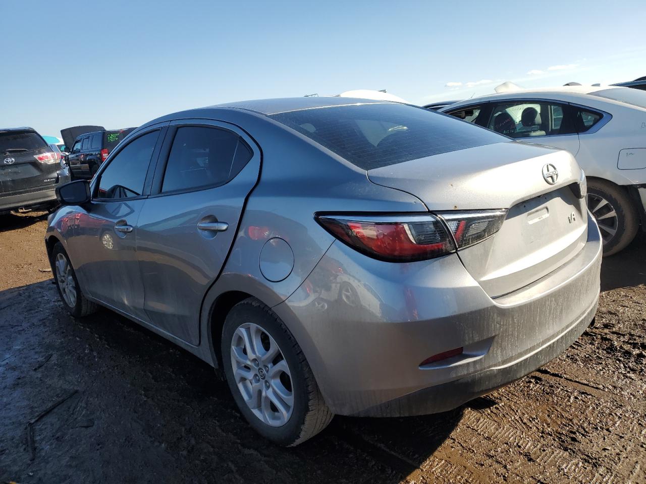 3MYDLBZV1GY110088 TOYOTA SCION 2016