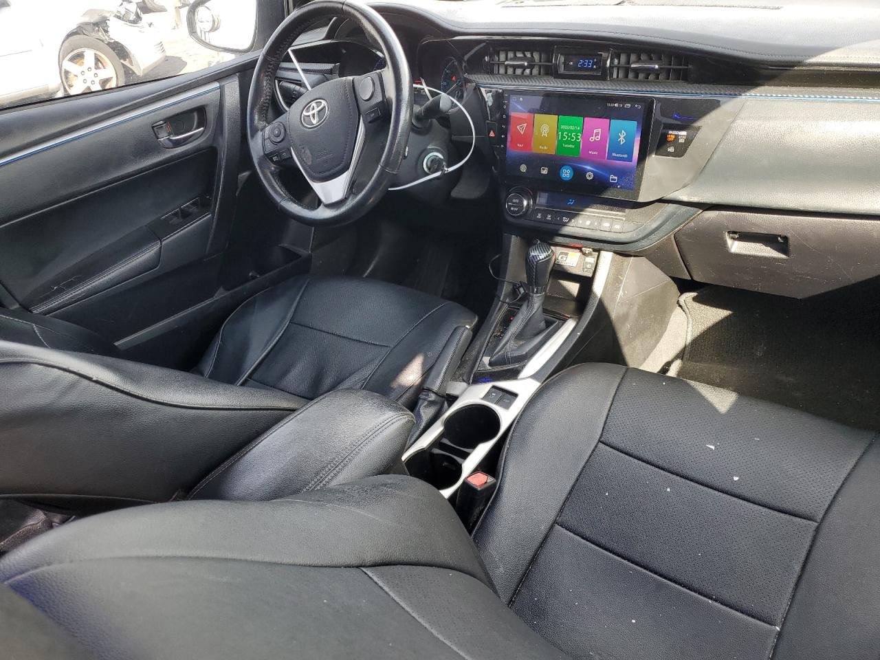 2015 Toyota Corolla - Image 8