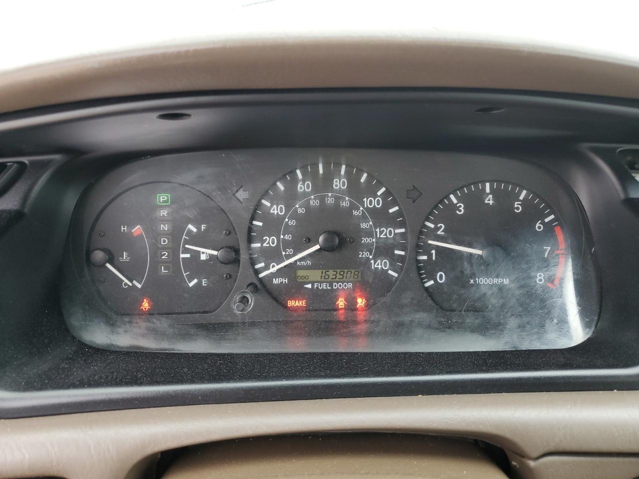 2000 Toyota Camry - Image 9