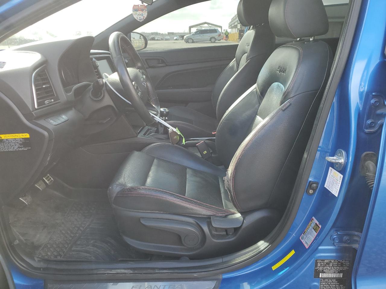 2017 Hyundai Elantra - Image 7