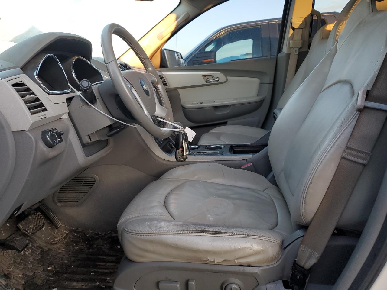 2011 Chevrolet Traverse - Image 7
