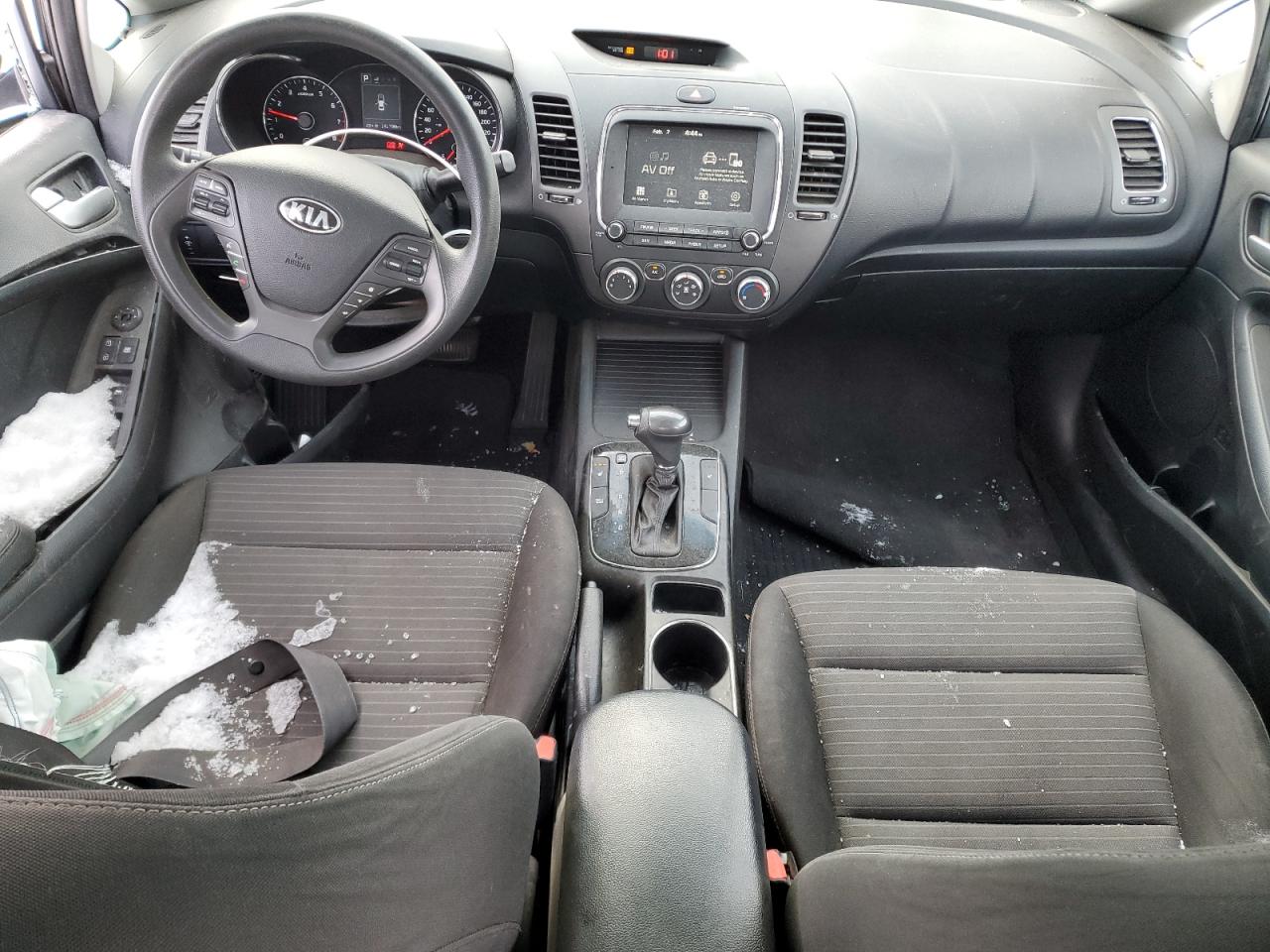 2018 Kia Forte - Image 8