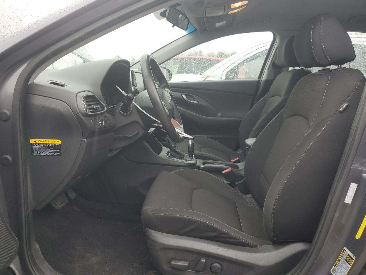 2018 Hyundai Elantra - Image 7