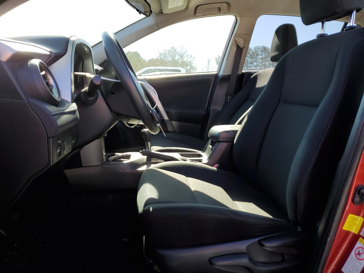 2016 Toyota RAV 4 - Image 7