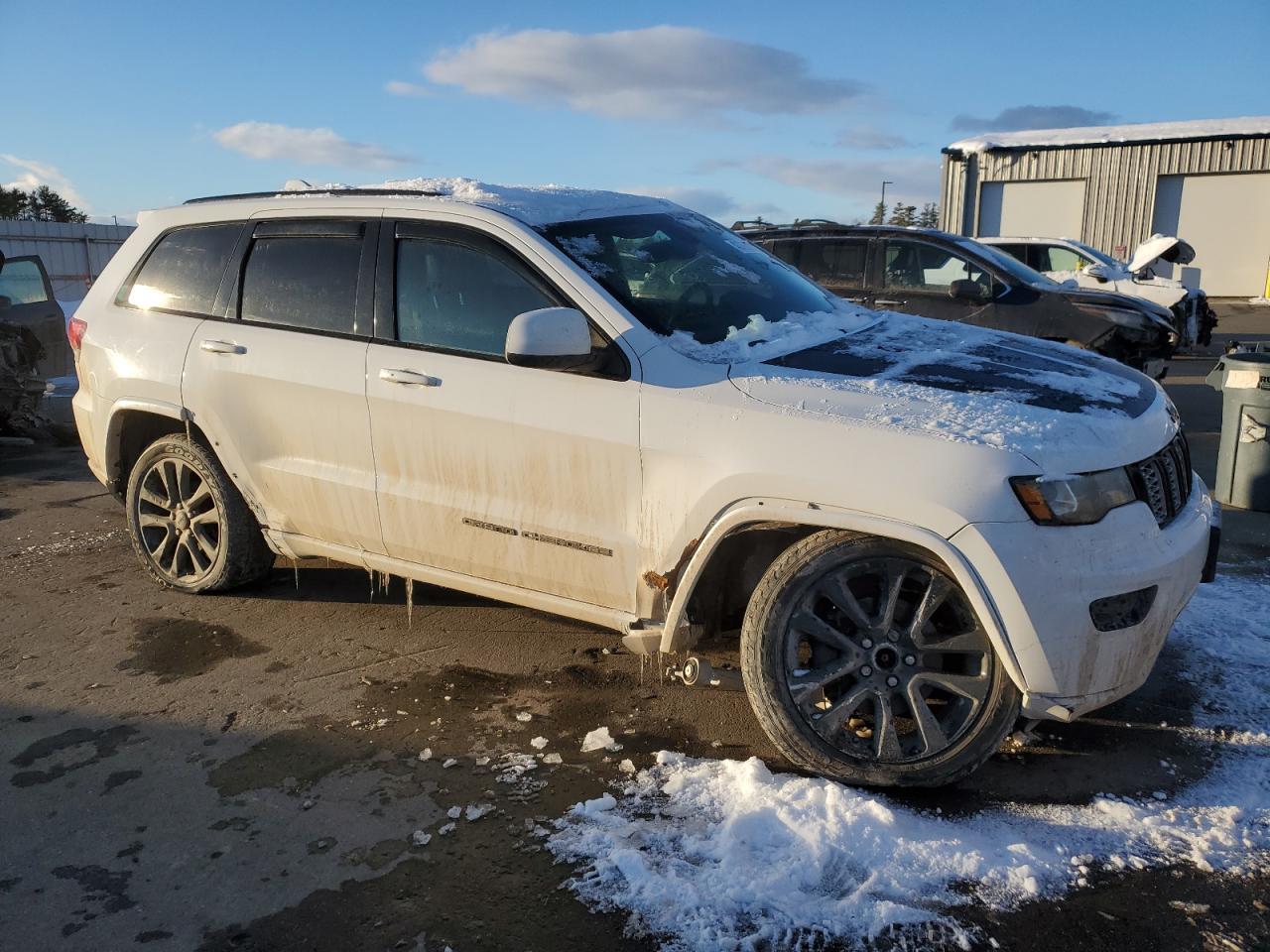 2018 Jeep Grand Cherokee - Image 4
