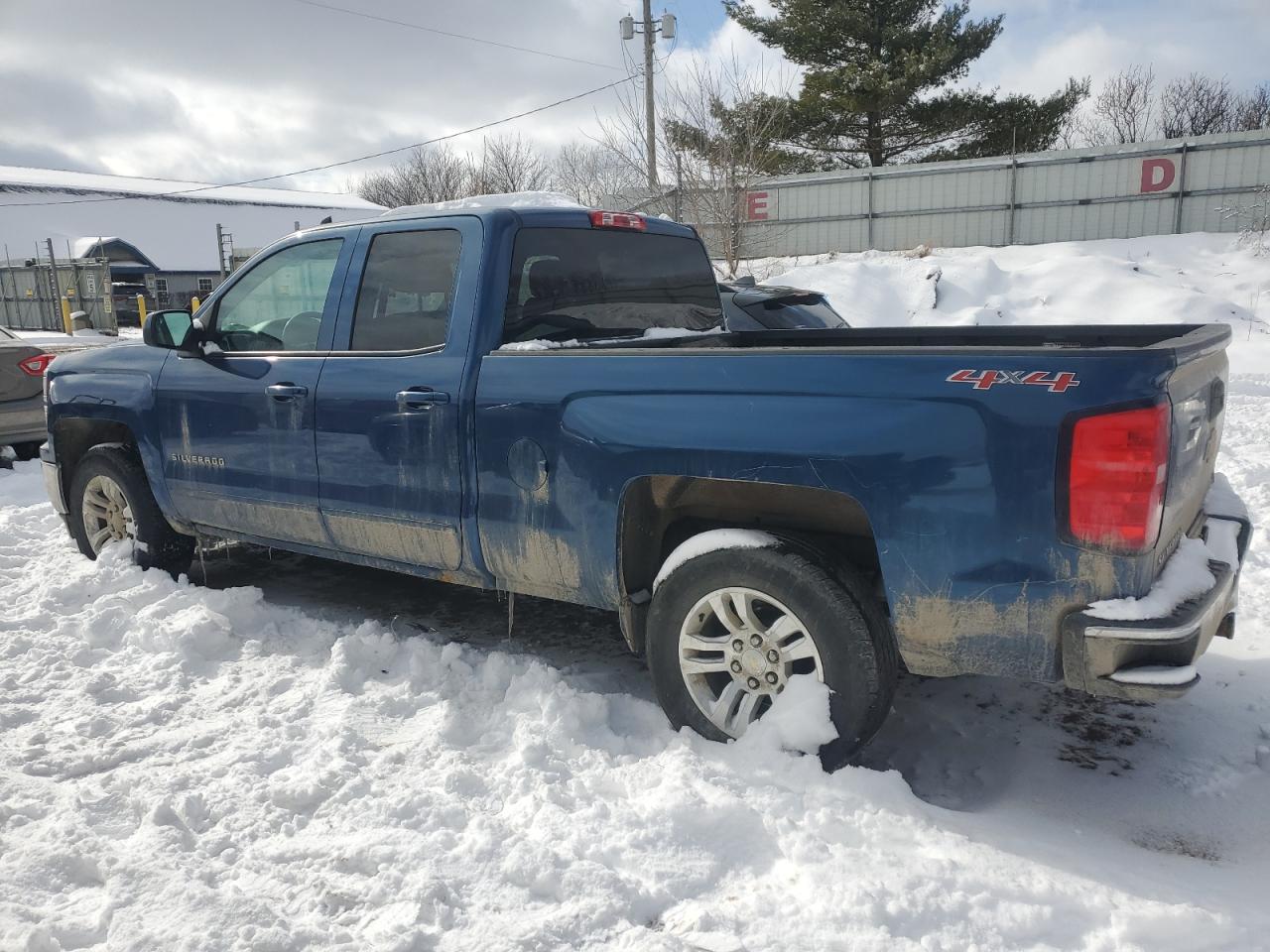 2015 Chevrolet Silverado - Image 2