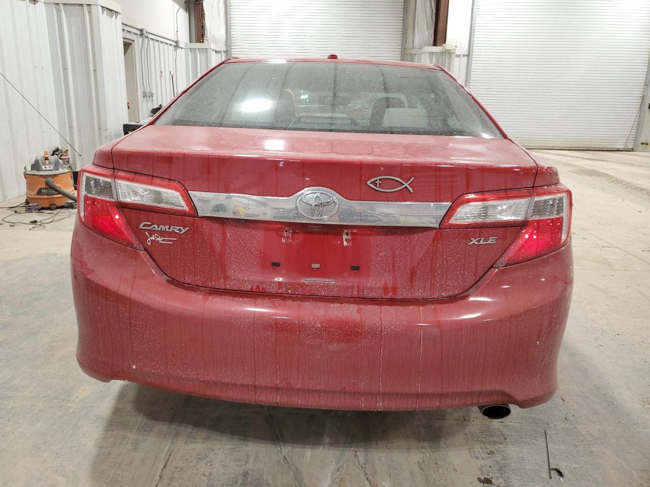 2014 Toyota Camry - Image 6
