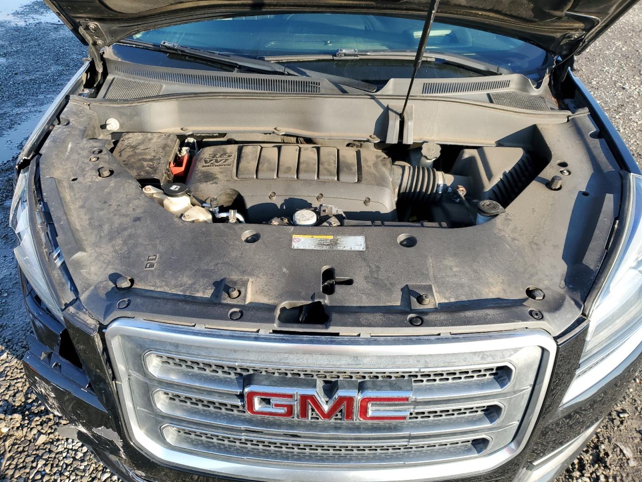 2017 GMC Acadia - Image 12