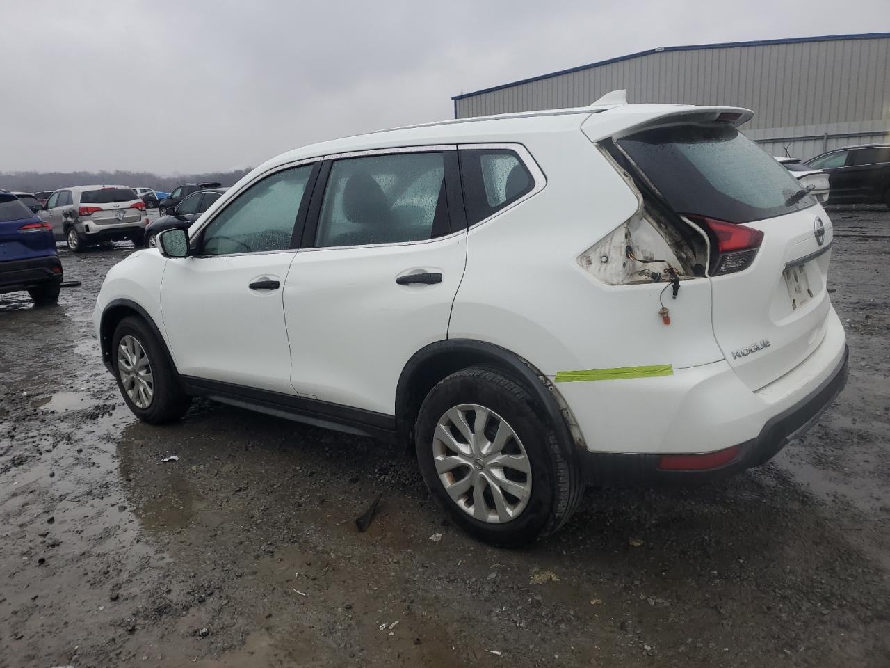 KNMAT2MT2JP521676 NISSAN ROGUE 2018