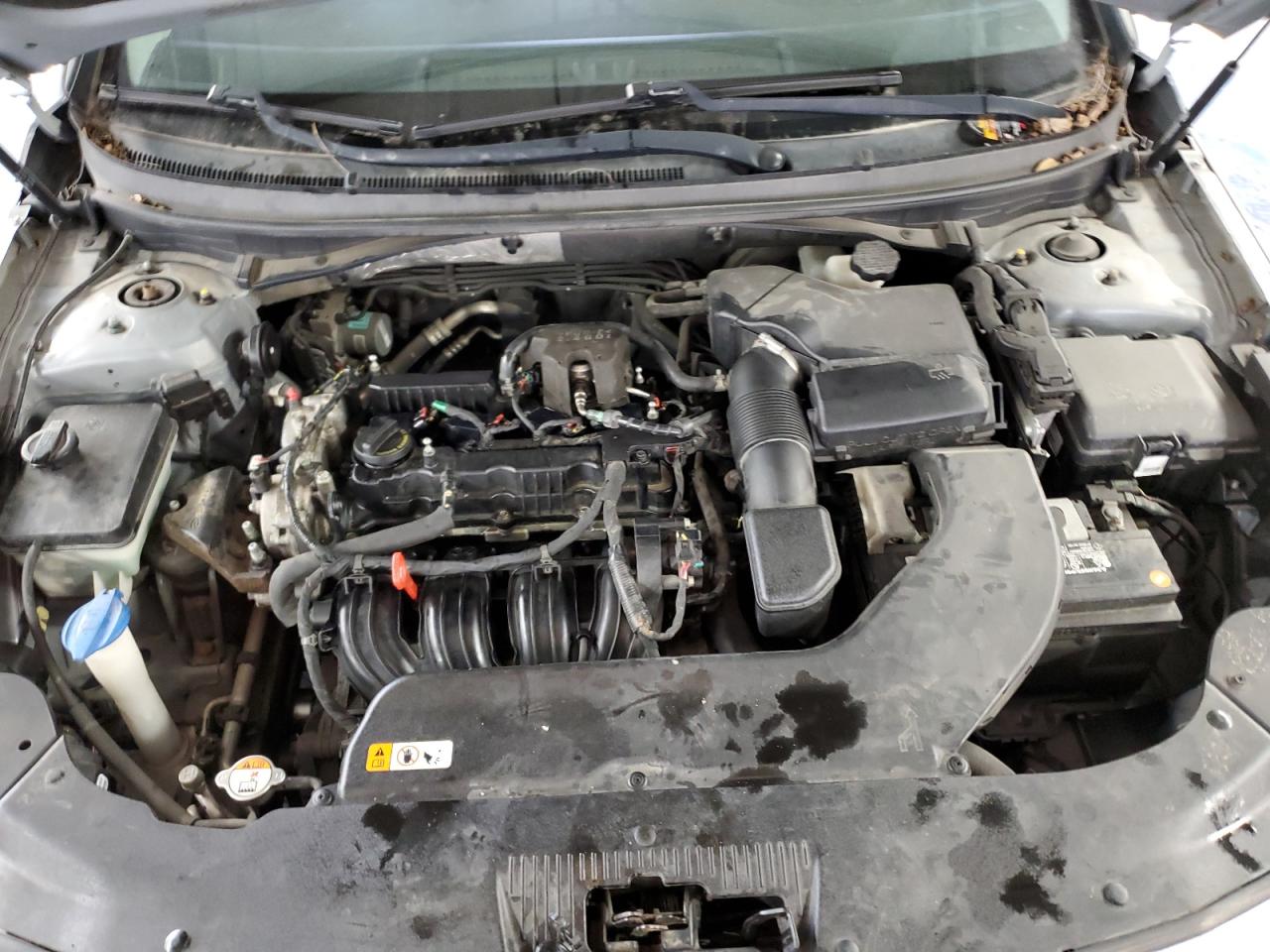 2016 Hyundai Sonata - Image 11