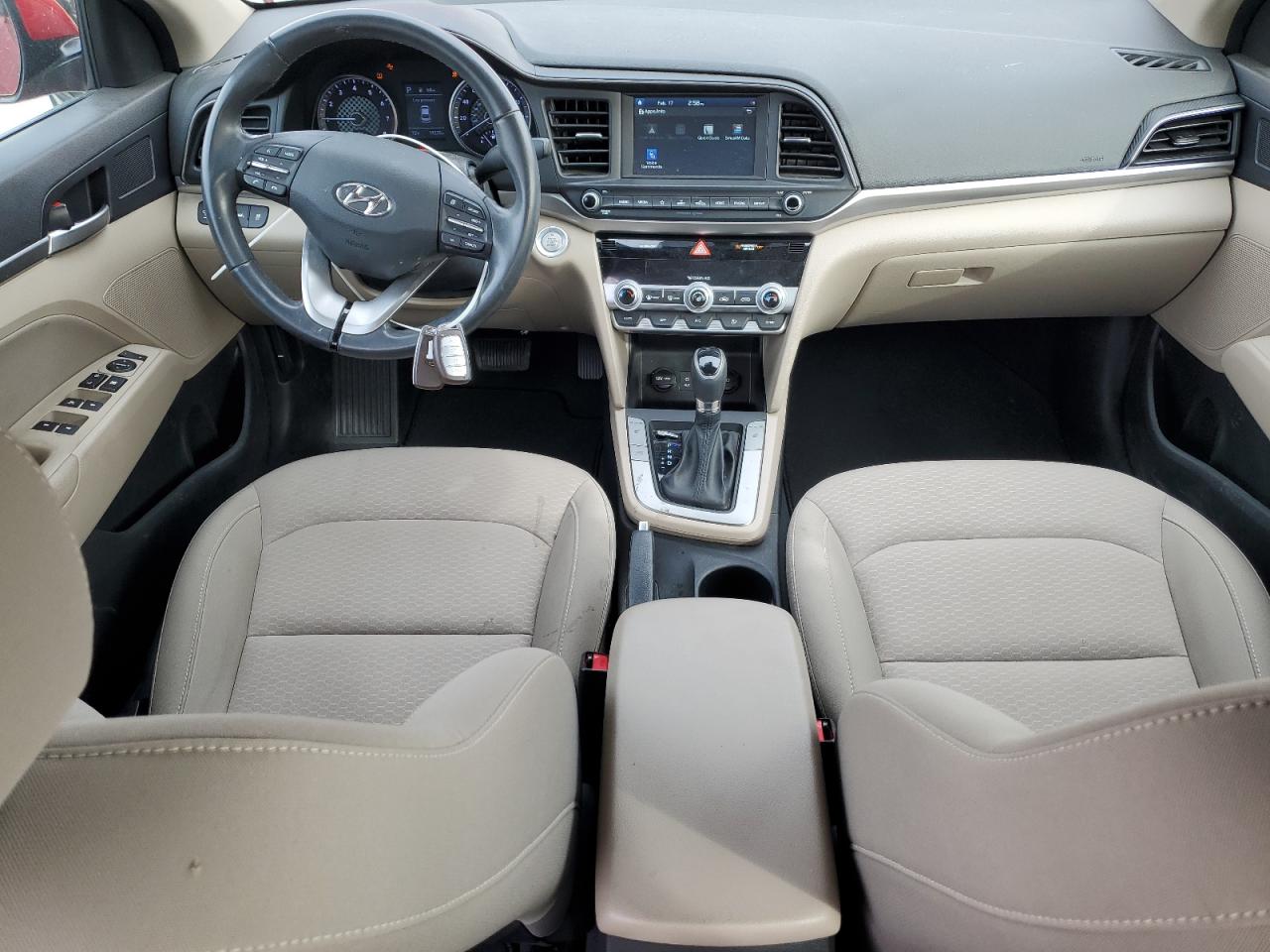 2020 Hyundai Elantra - Image 8