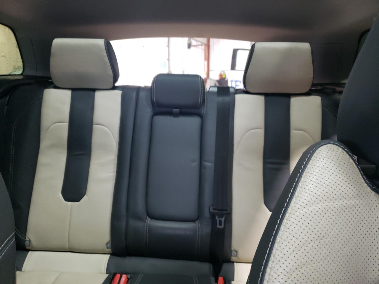 2013 Land Rover Range Rover - Image 10