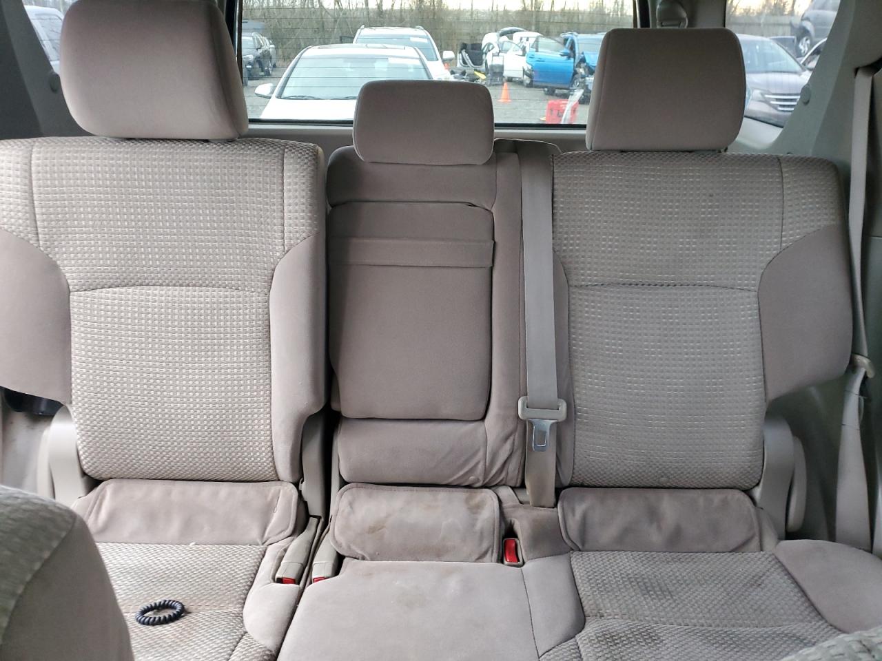 2005 Toyota 4Runner - Image 10