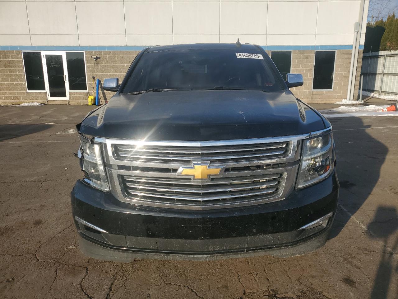 2015 Chevrolet Suburban - Image 5