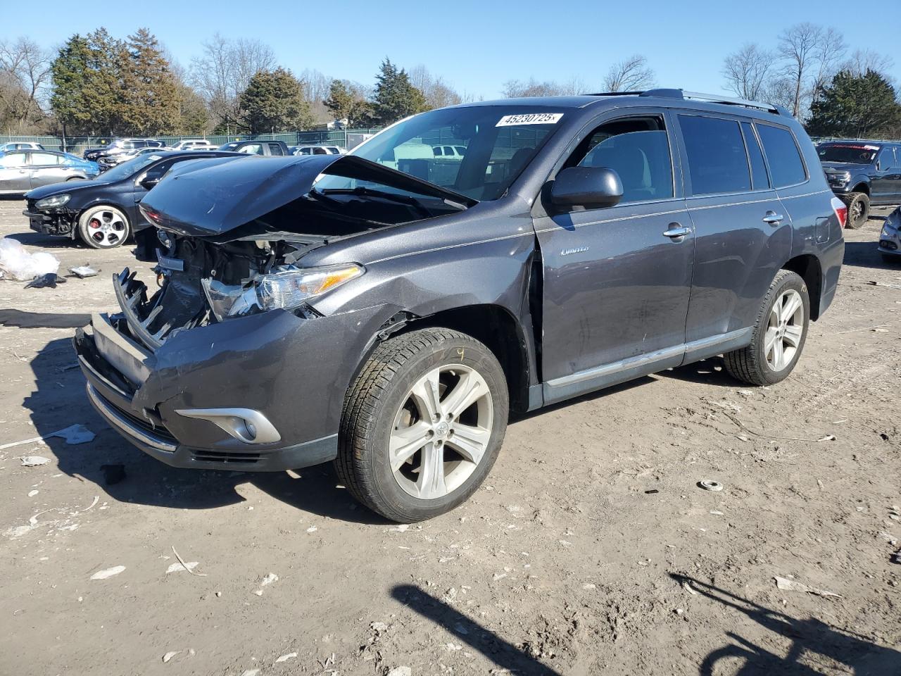 2013 Toyota Highlander - Image 1