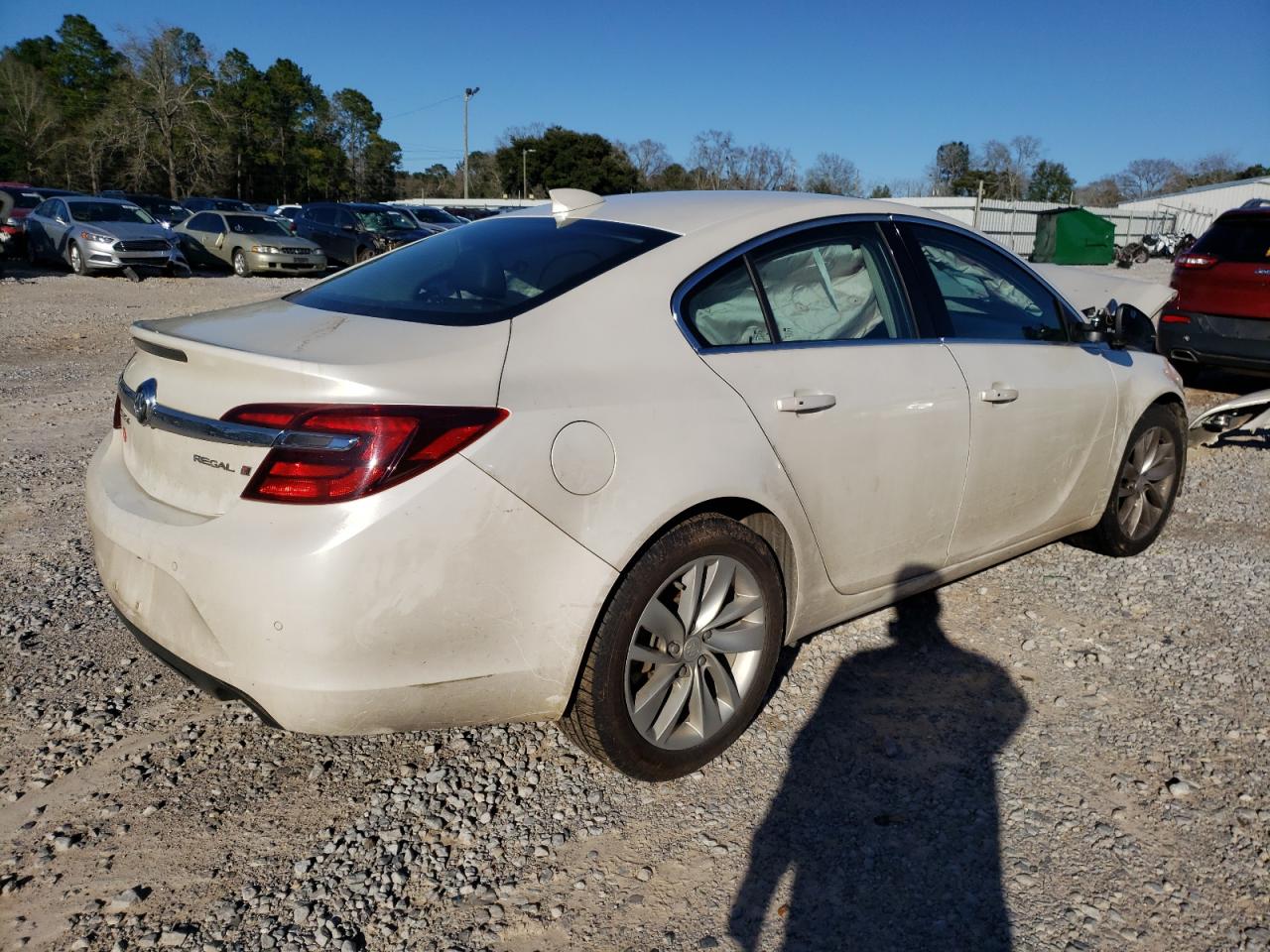 2015 Buick Regal - Image 3