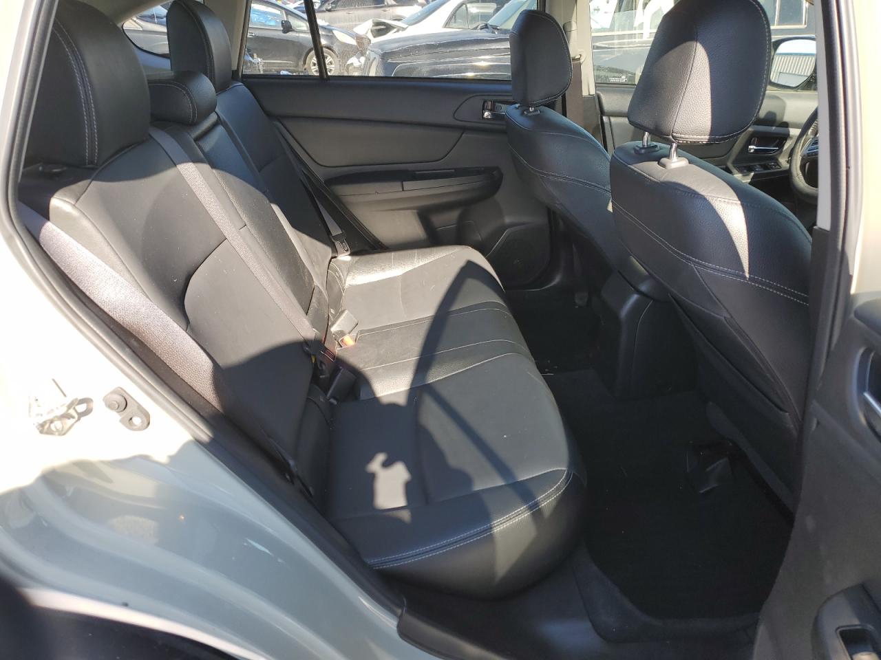 2014 Subaru XV - Image 10