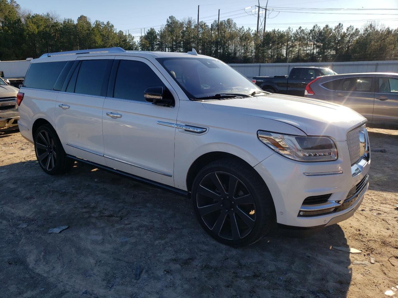 2018 Lincoln Navigator - Image 4