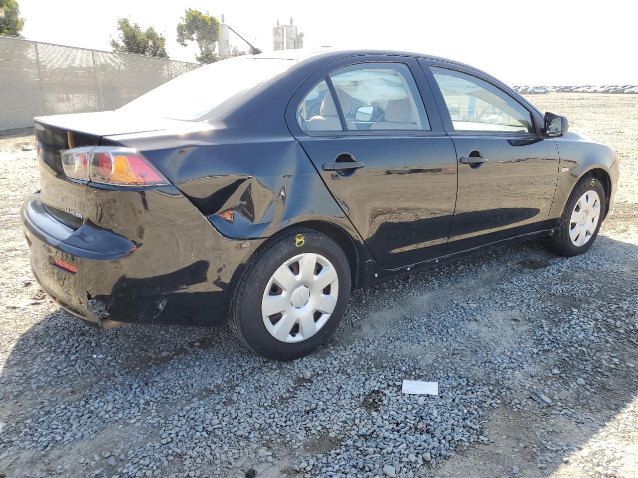2010 Mitsubishi Lancer - Image 3