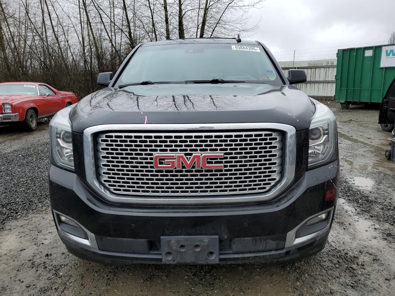 2016 GMC Yukon - Image 5