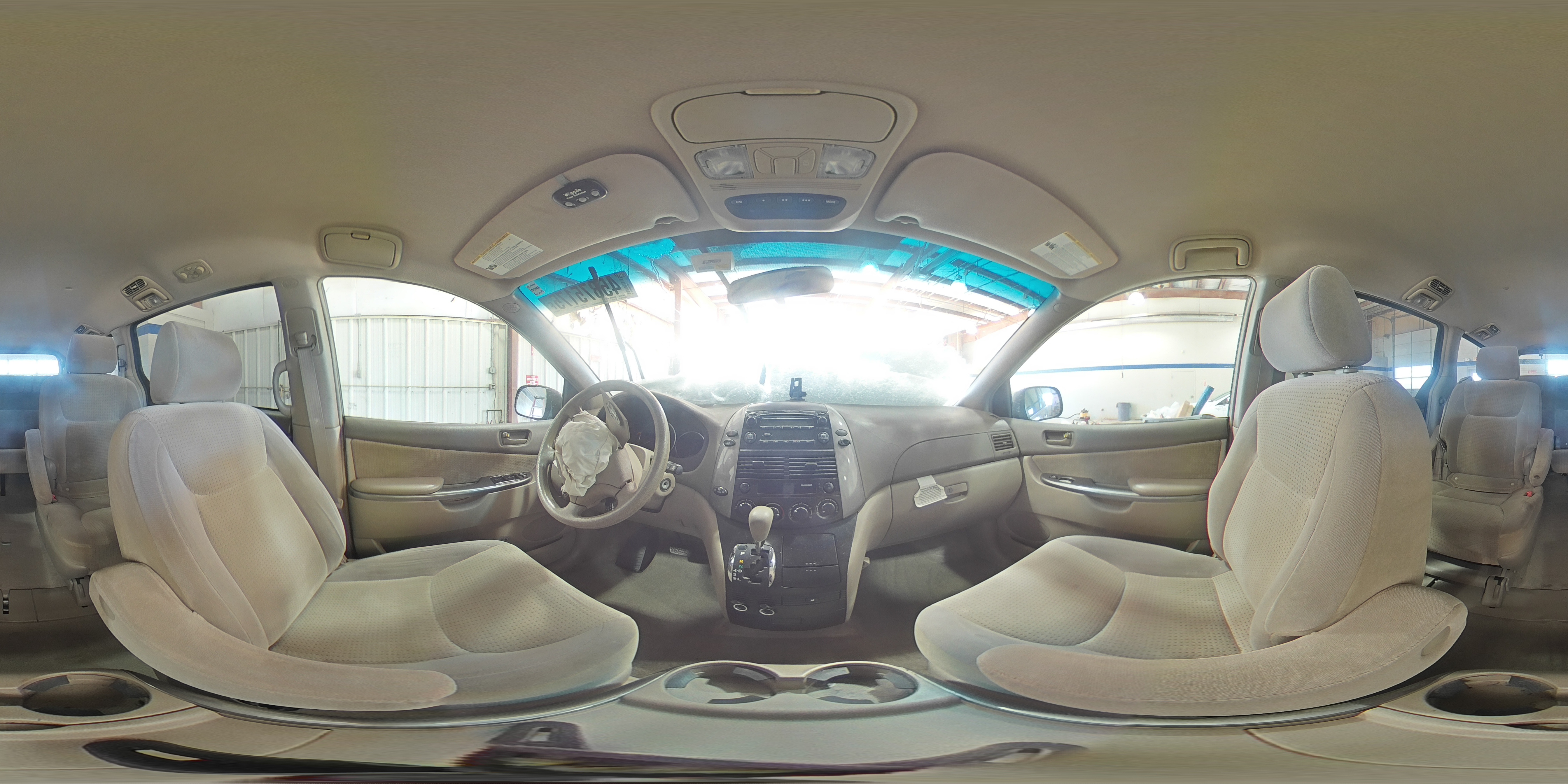 2006 Toyota Sienna - Image 13