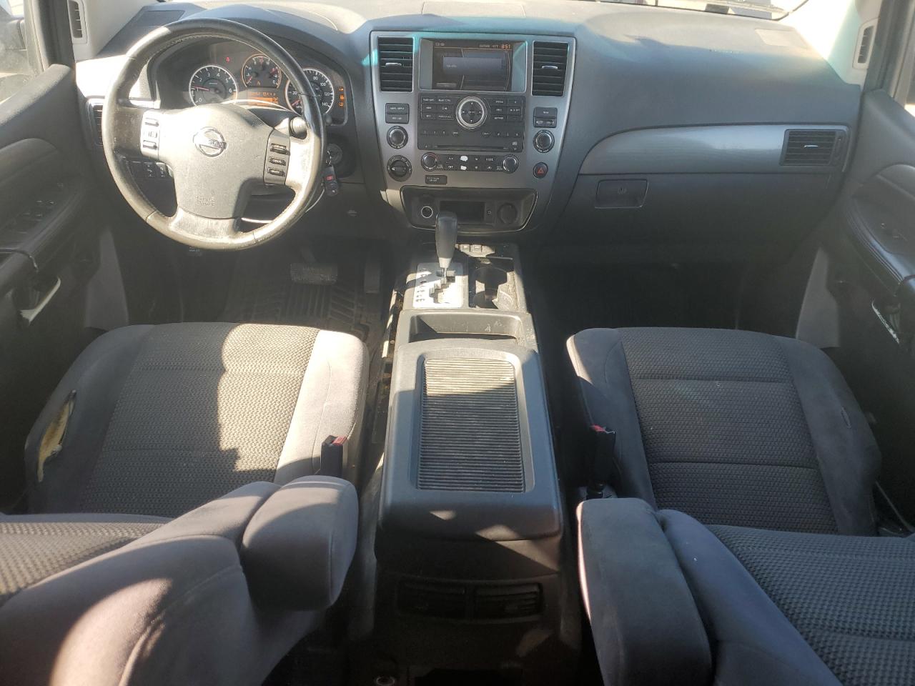 2009 Nissan Armada - Image 8