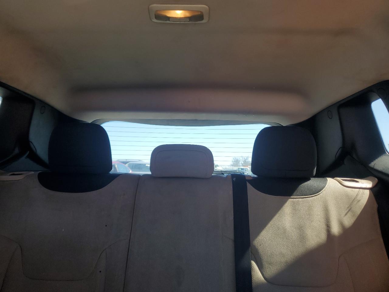 2015 Jeep Renegade - Image 10