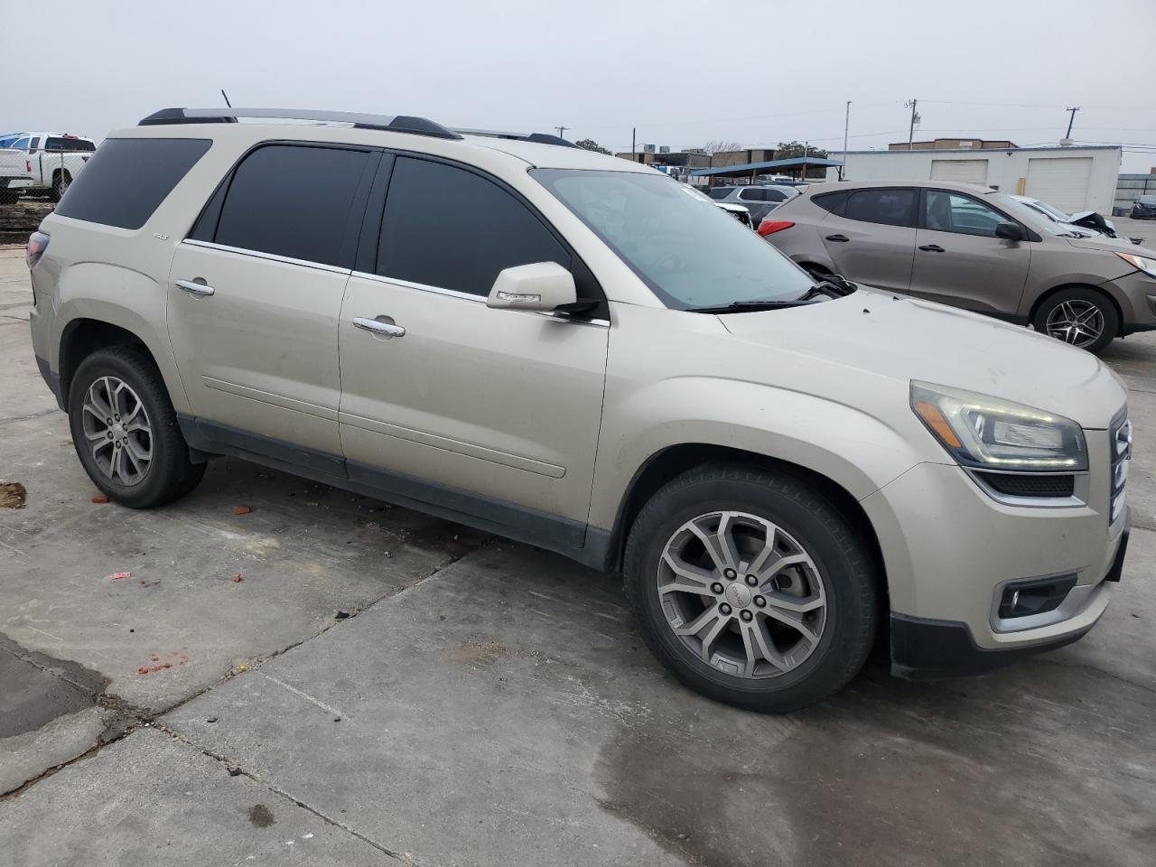 2015 GMC Acadia - Image 4