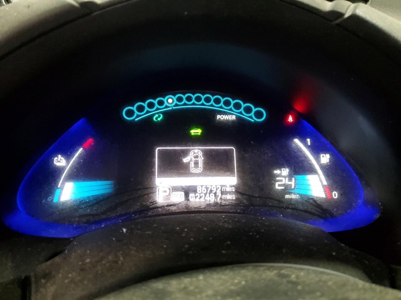 2015 Nissan Leaf - Image 9
