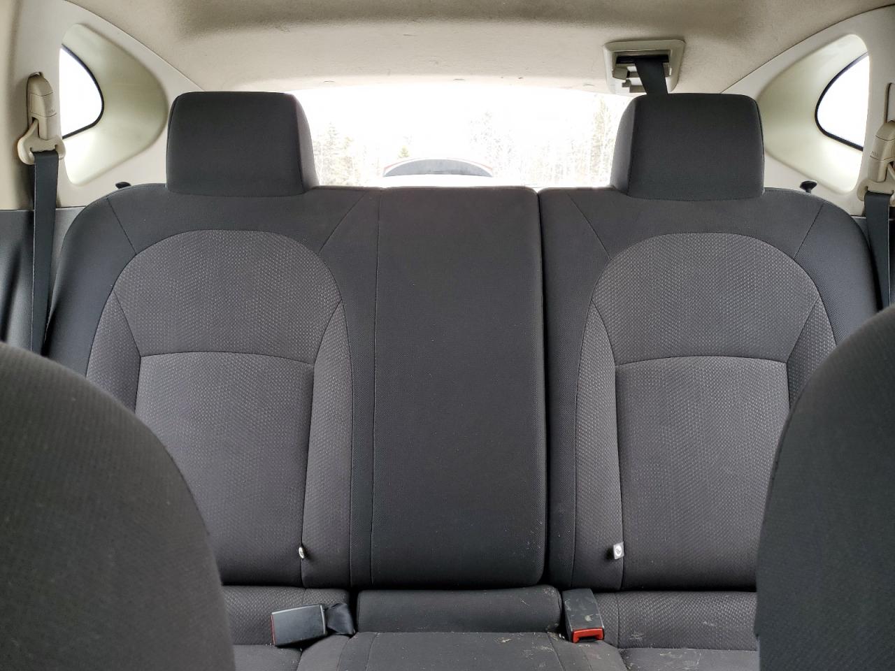 2011 Nissan Rogue - Image 10